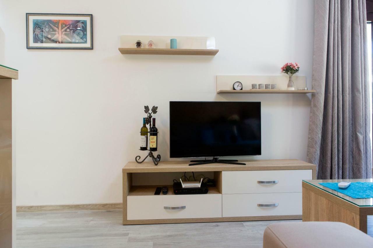 Apartment Medusa Risan Ngoại thất bức ảnh
